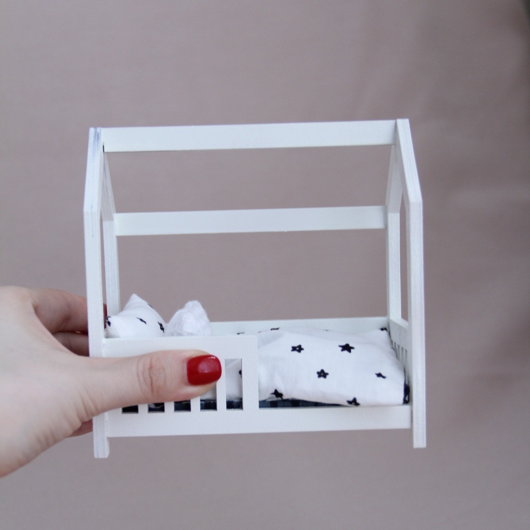 Lit de bébé miniature en bois  - Baby Nursery Age avis et prix