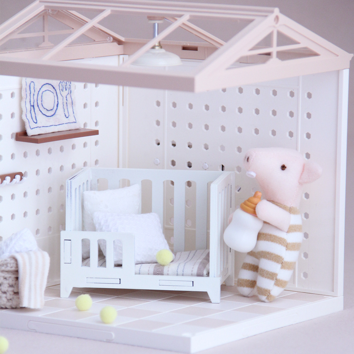 Lit de bébé miniature en bois  - Baby Nursery Age avis et prix